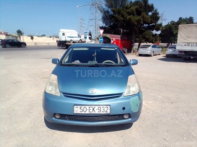 Toyota Prius-1