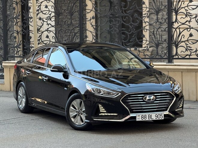 Hyundai Sonata-5