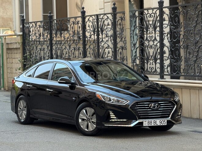 Hyundai Sonata-2