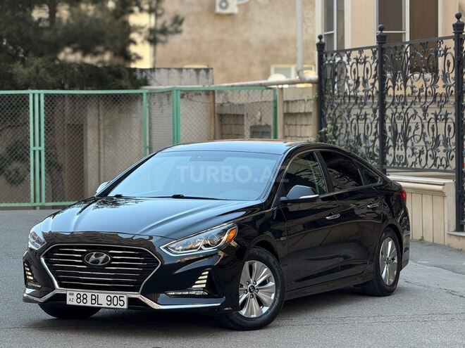 Hyundai Sonata-4