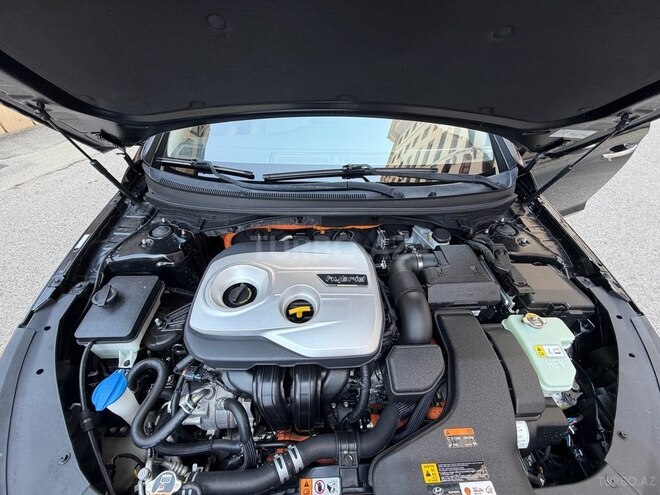 Hyundai Sonata-19