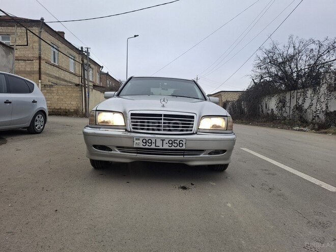 Mercedes C 180-1