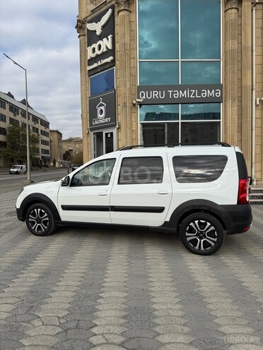 LADA (VAZ) Largus-4