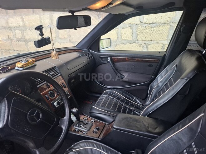 Mercedes C 180-8