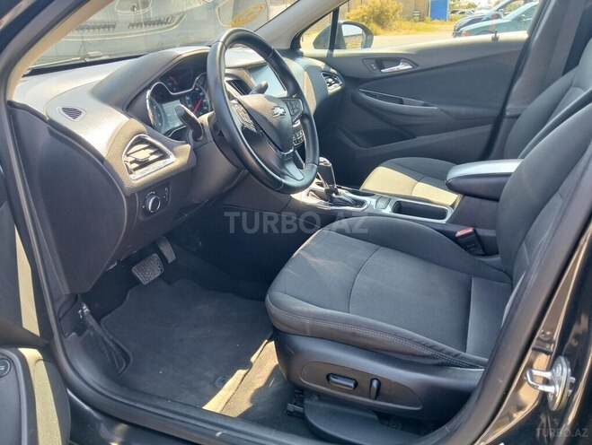 Chevrolet Cruze-2