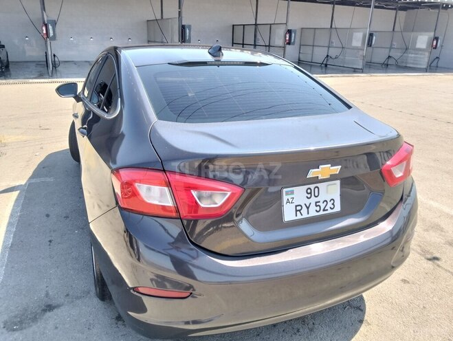 Chevrolet Cruze-7