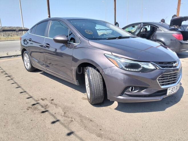 Chevrolet Cruze-9