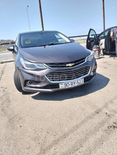 Chevrolet Cruze-1
