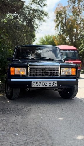 LADA (VAZ) 2107-1