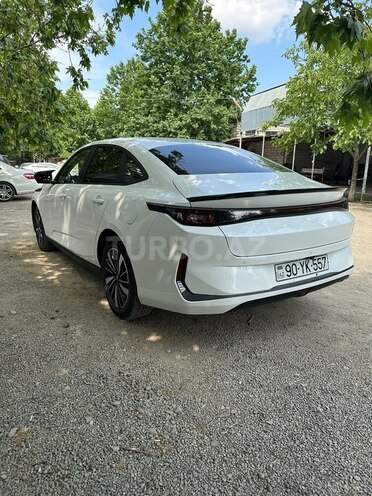 Changan Qiyuan A05-6