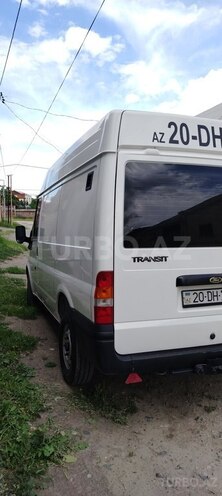 Ford Transit-6