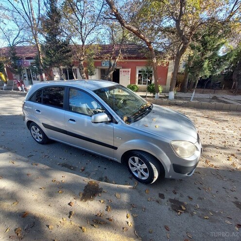 Kia Rio-3