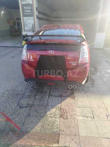 Toyota Prius-3