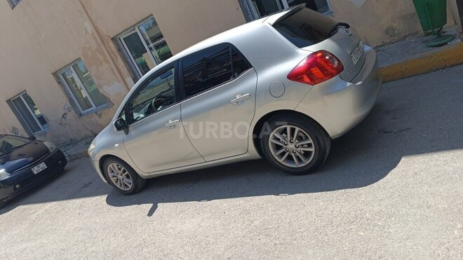 Toyota Auris-8