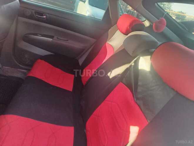 Toyota Prius-6