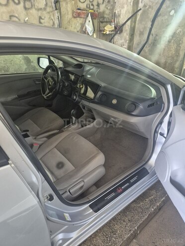 Honda Insight-17