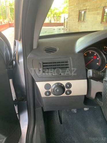 Opel Astra-14