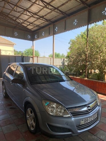 Opel Astra-7