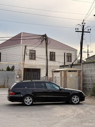 Mercedes E 220-6