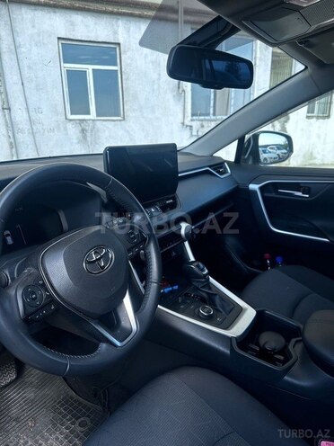 Toyota RAV4-2