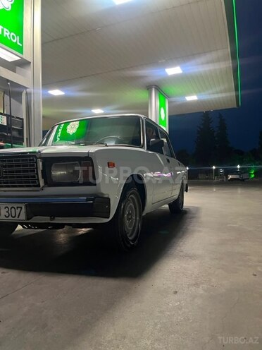 LADA (VAZ) 2107-5