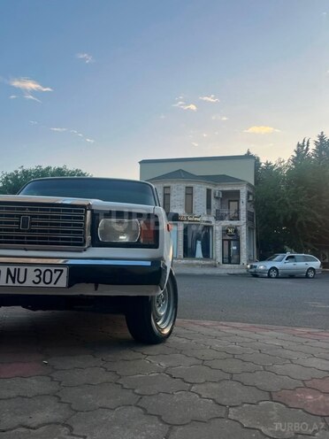 LADA (VAZ) 2107-13