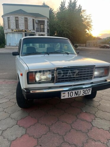 LADA (VAZ) 2107-4