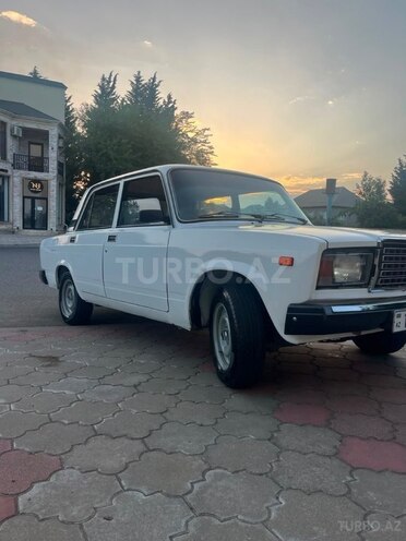 LADA (VAZ) 2107-16
