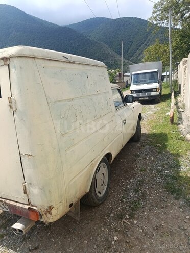 Moskvich 2335-7
