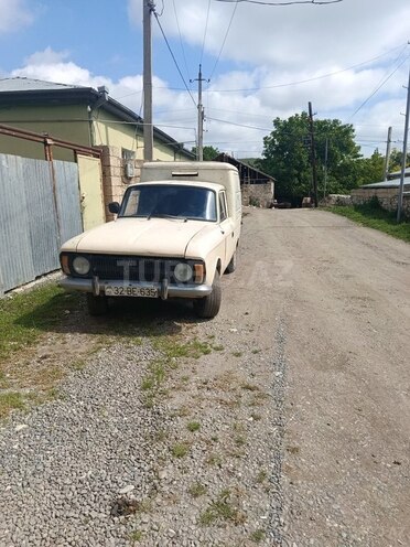 Moskvich 2335-1