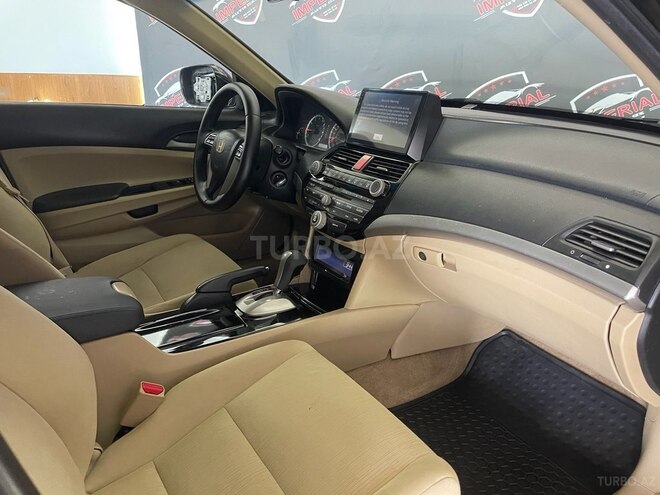 Honda Accord-8