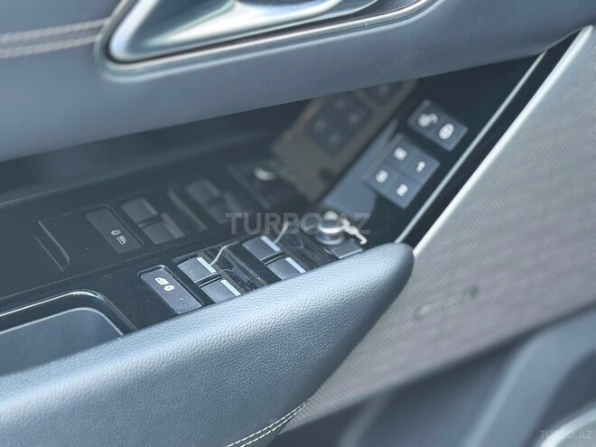Land Rover RR Velar-13