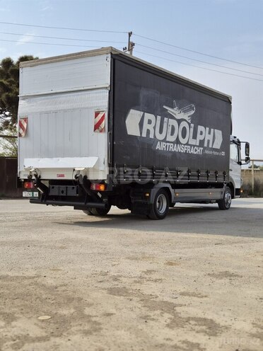 Mercedes Atego 818-3