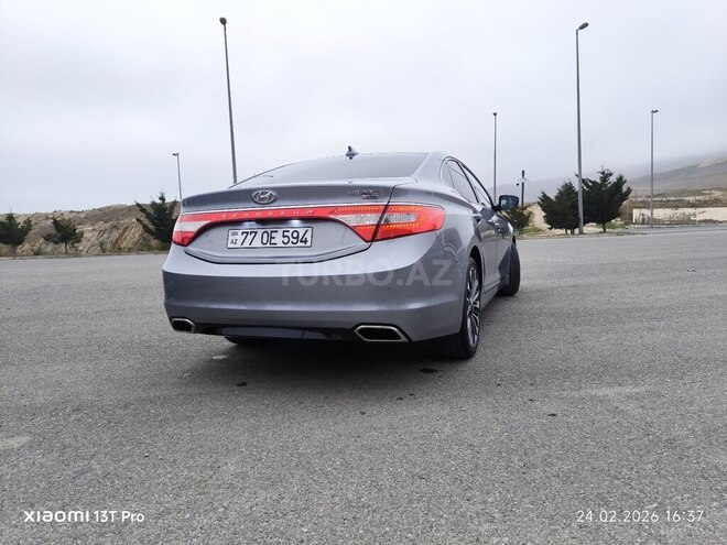 Hyundai Grandeur-13