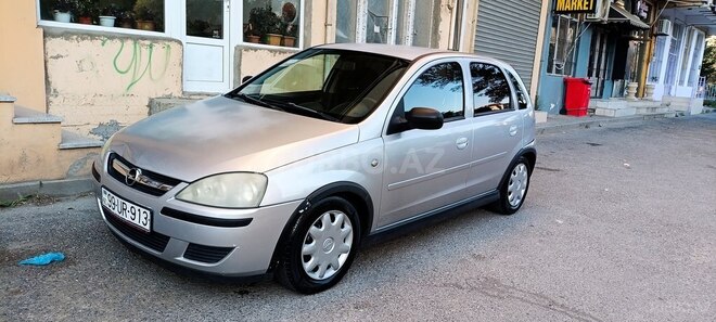 Opel Corsa-2