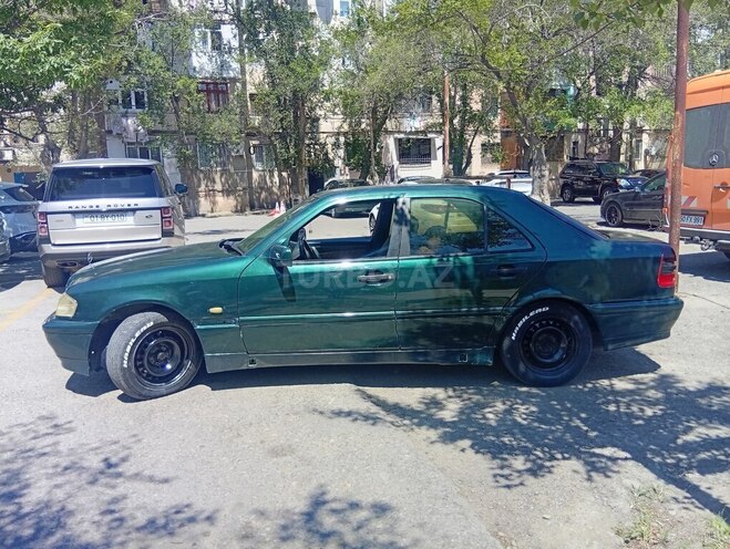 Mercedes C 180-4