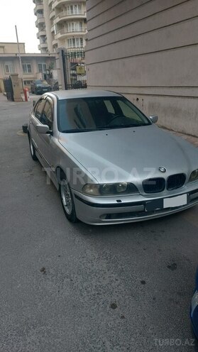 BMW 528-1