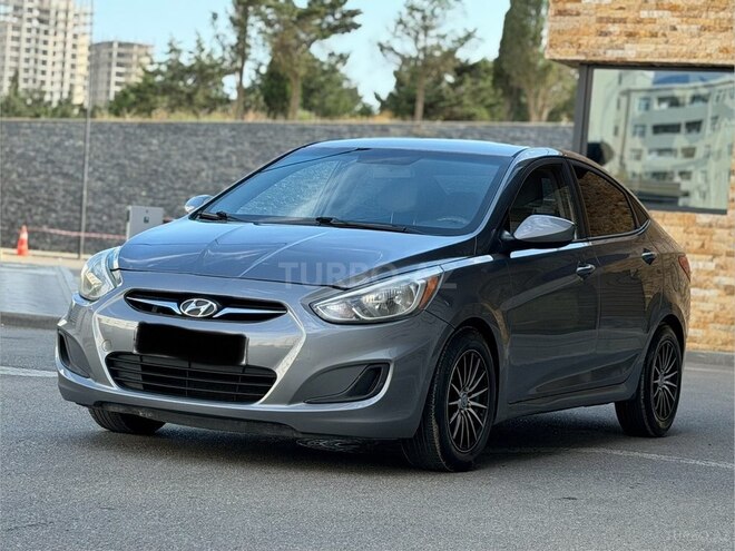 Hyundai Accent-3