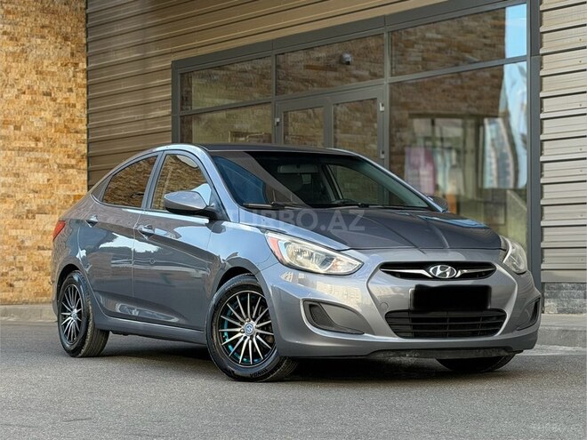 Hyundai Accent-2