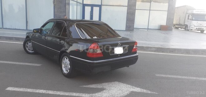 Mercedes C 220-6
