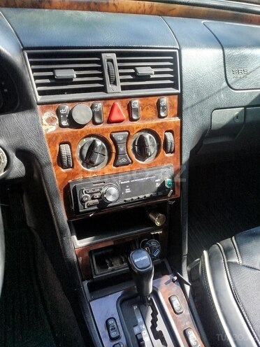 Mercedes C 200-10