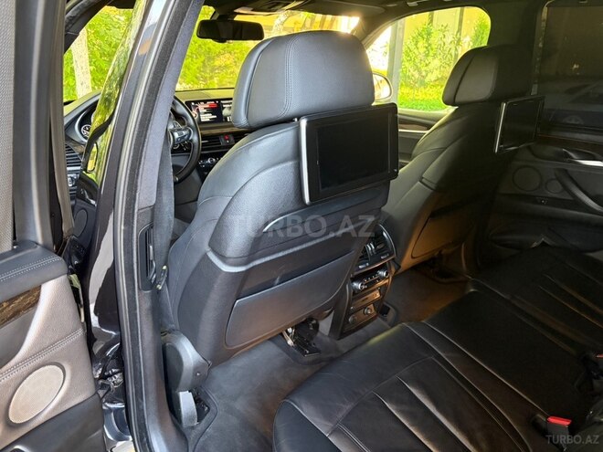 BMW X5-7