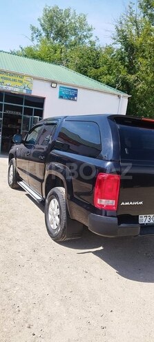 Volkswagen Amarok-7