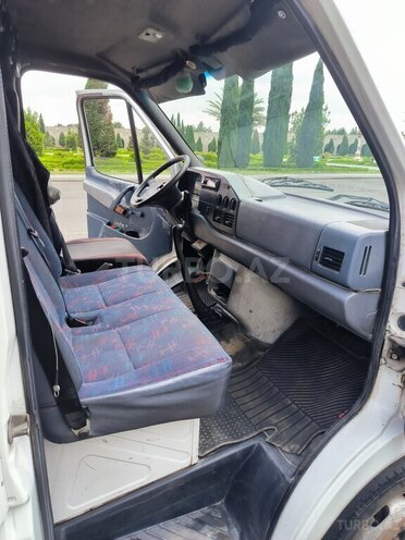 Mercedes Sprinter 412-9