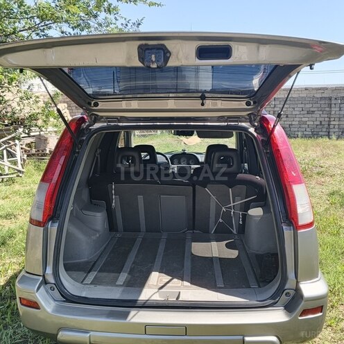Nissan X-Trail-8