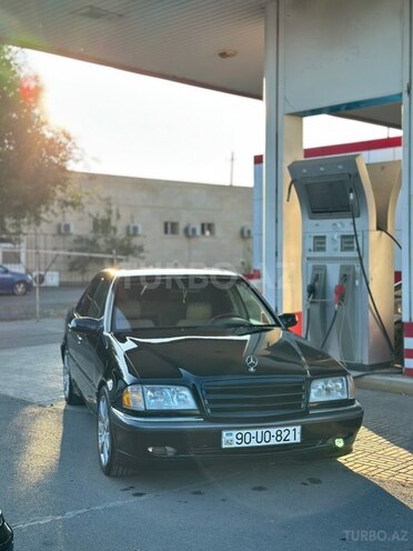 Mercedes C 230-4