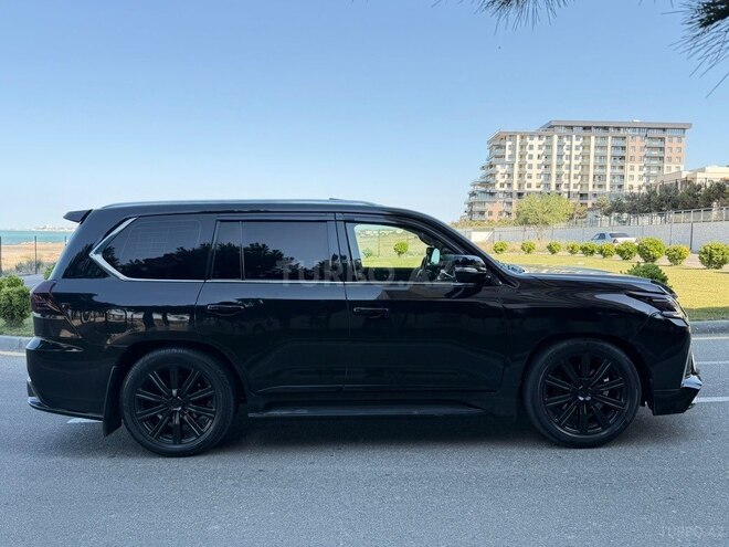 Lexus LX 570-5