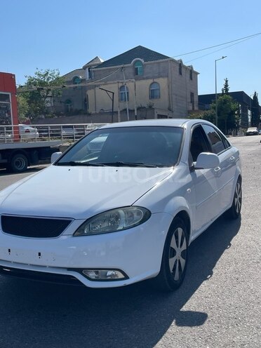 Daewoo Gentra-2