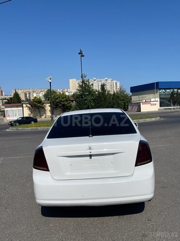Daewoo Gentra-3