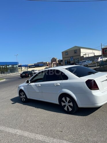 Daewoo Gentra-5